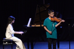 piano-violon-sur-scene